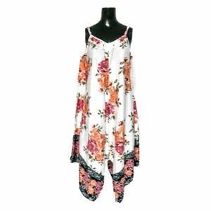 Hint of Blush Cream & Floral Strappy Dress 👗